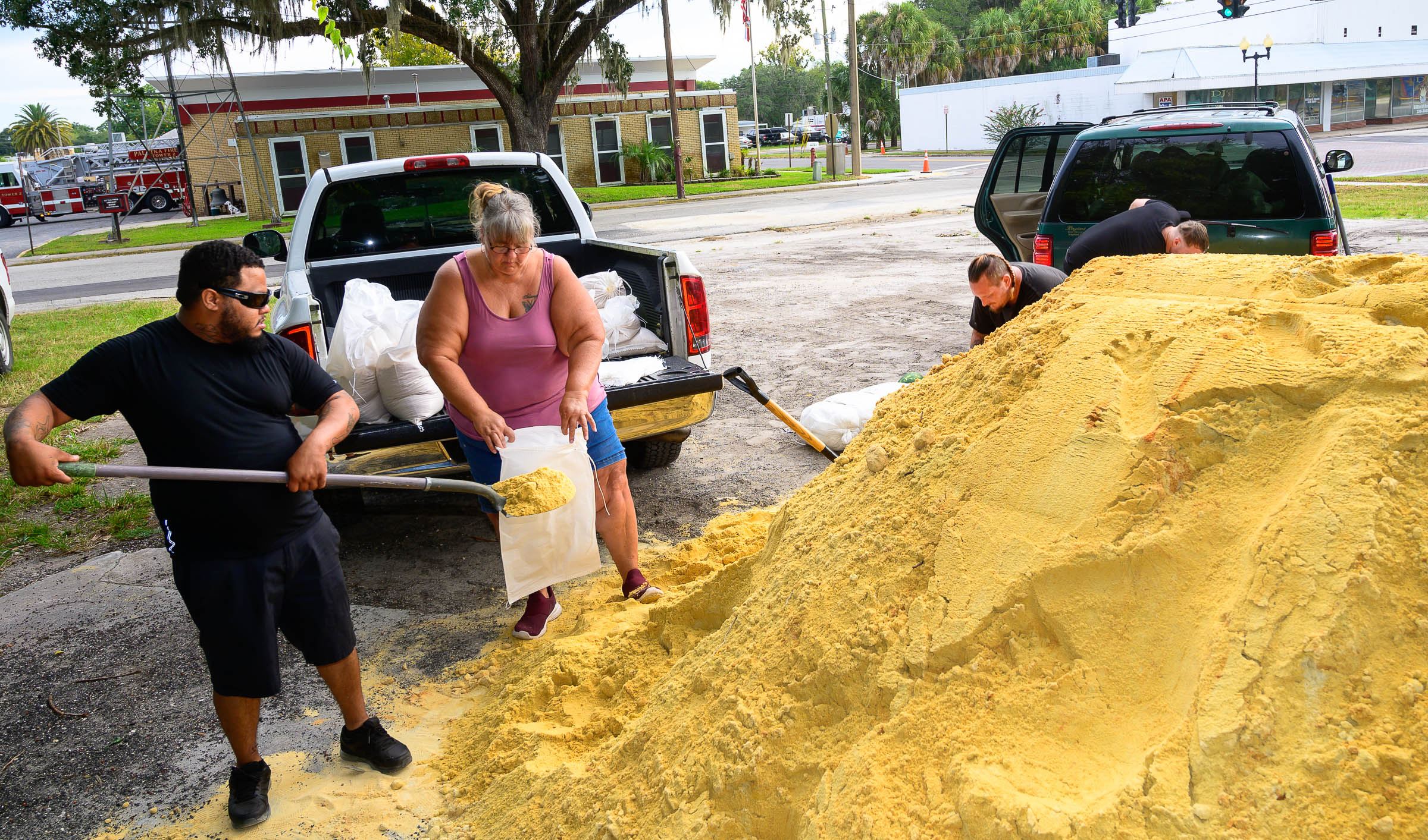 Pal_08292023_sandbags-2