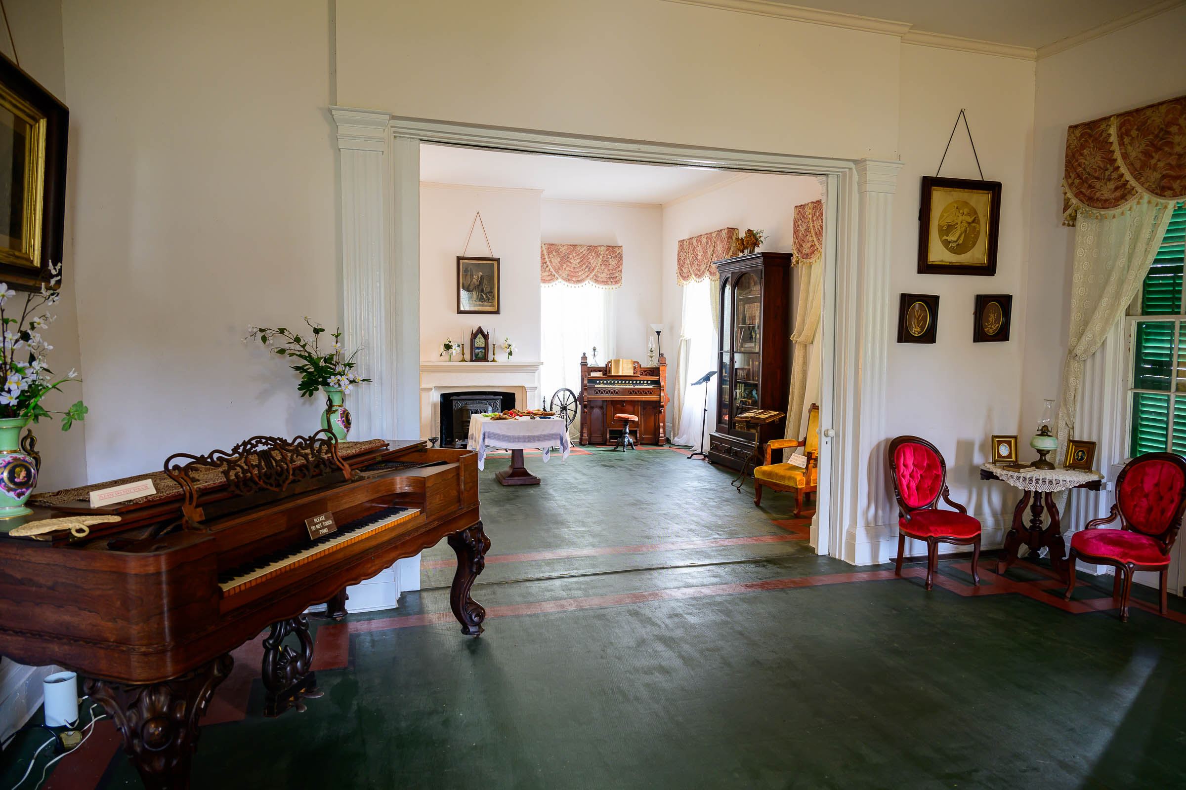 Pal_09262023_com_affairs-1