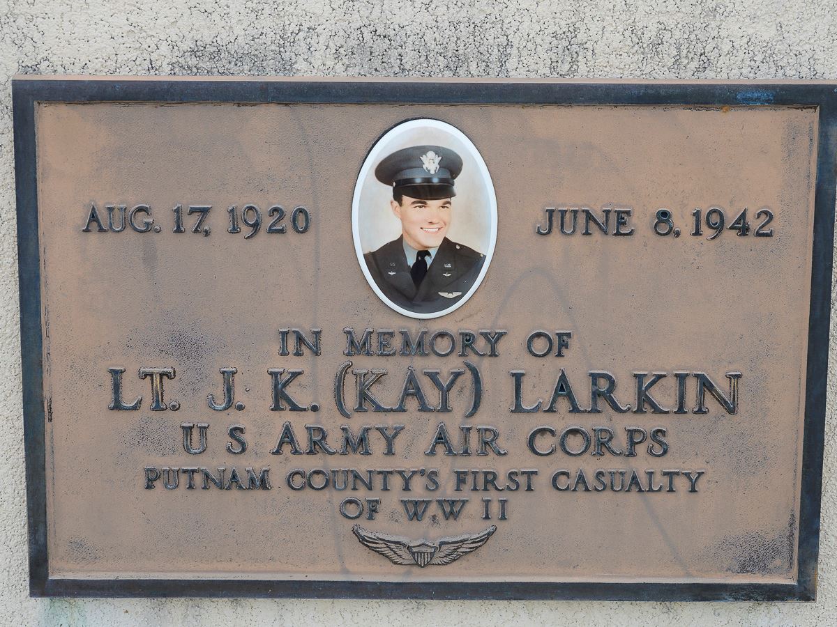 Pal_12093_airportweb_large-8